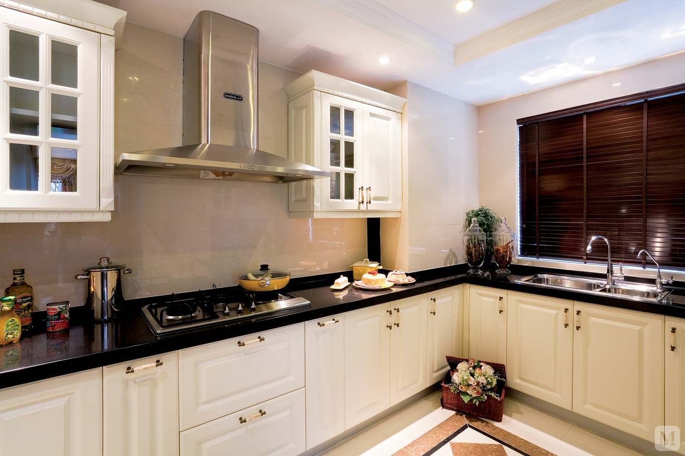 美式厨房吊顶装修效果图