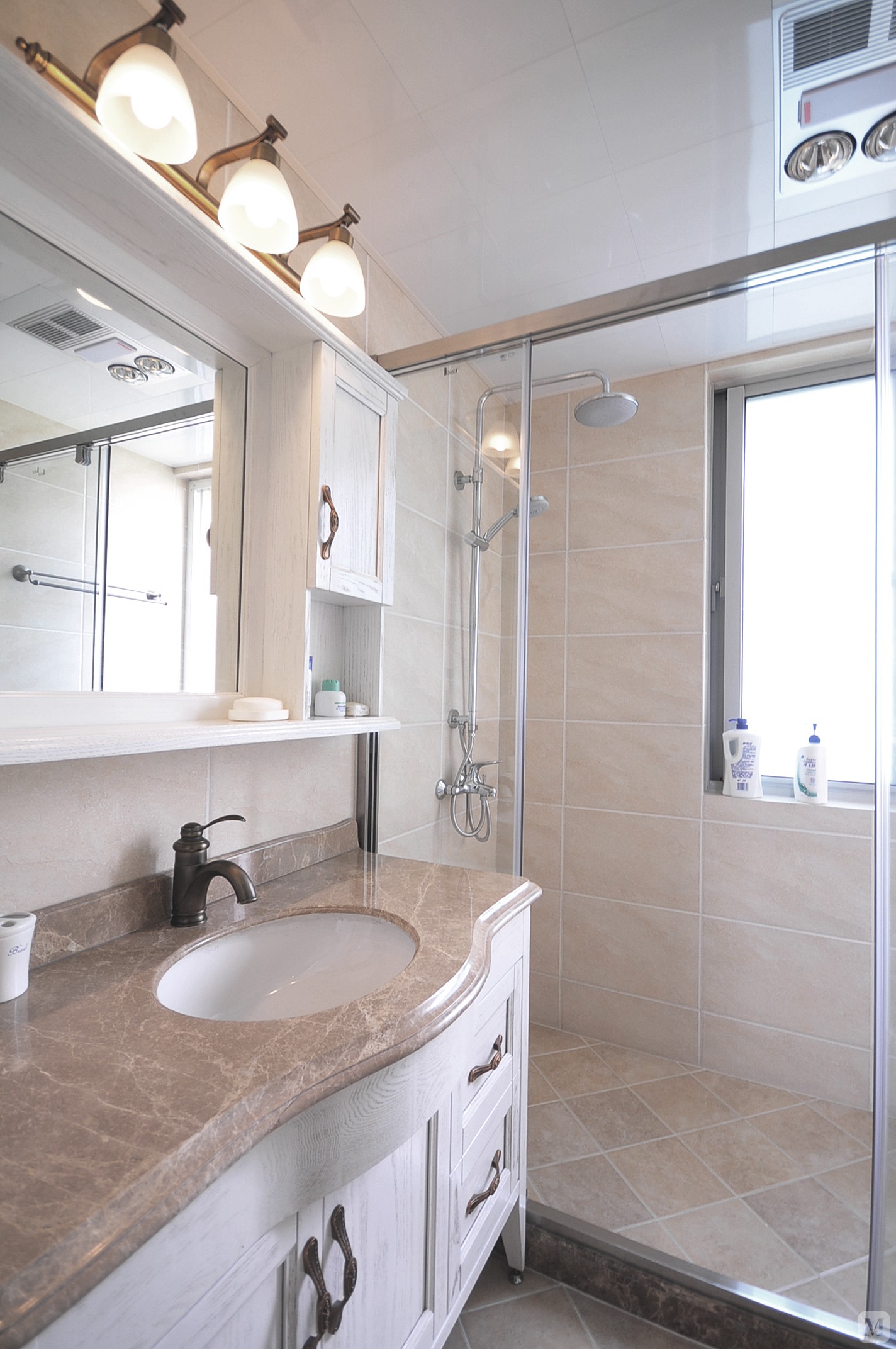 9万300㎡美式别墅装修暖暖的家-红星美凯龙家装效果图