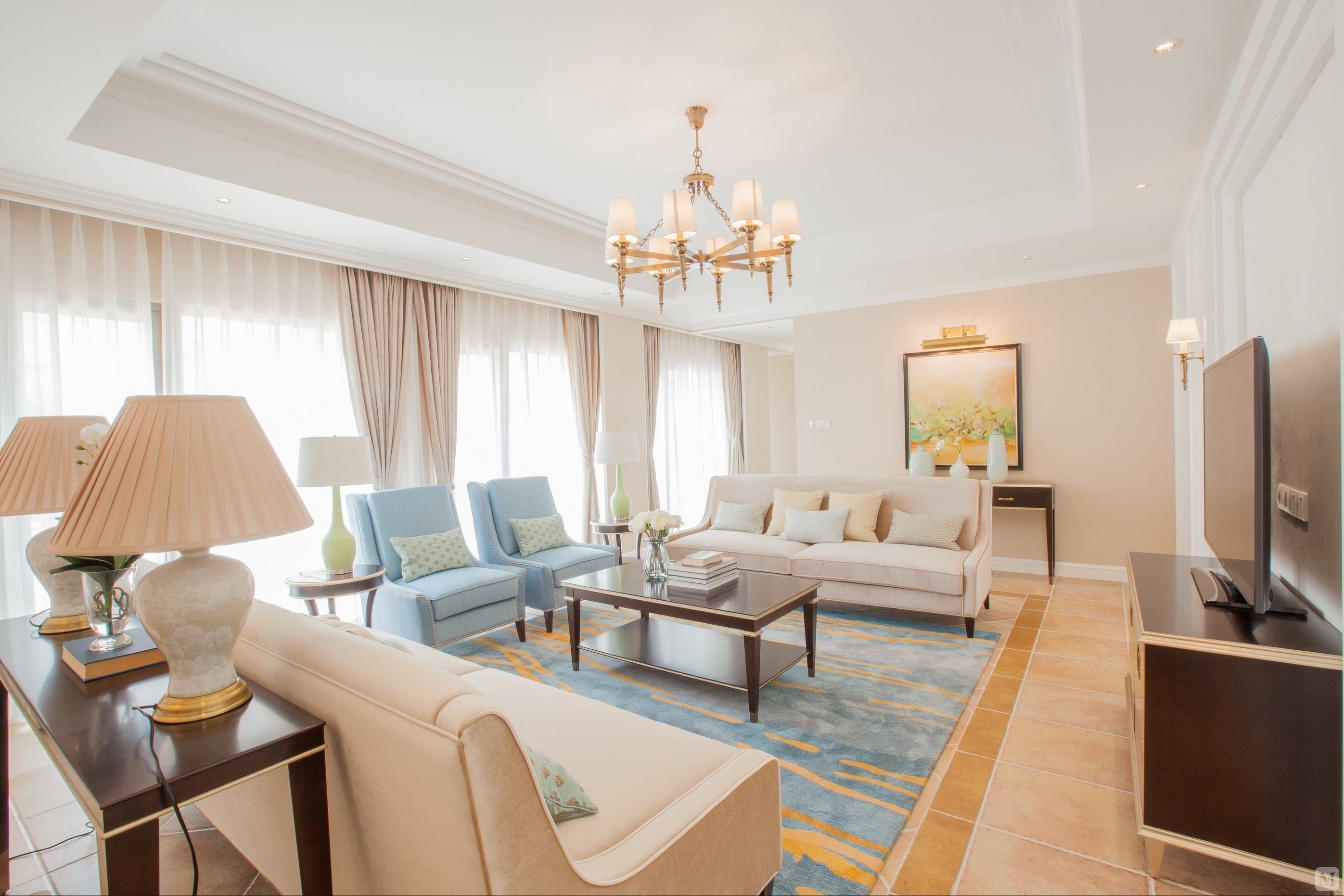 50.8万280㎡简约四房装修久隆凤凰城280平方现代简约实景