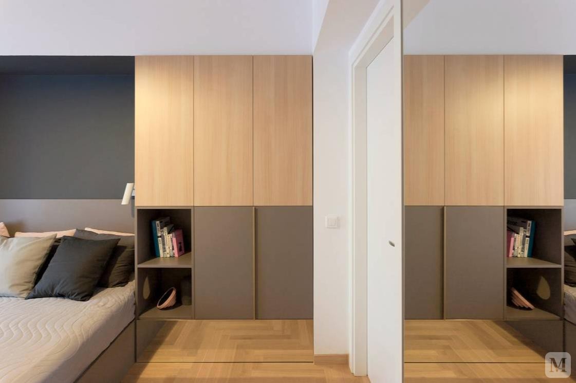 日式风格装修的特点是淡雅、简洁,它一般采用清晰的线条,使居室的布置带给人以优雅、清洁,有较强的几何立体元素。