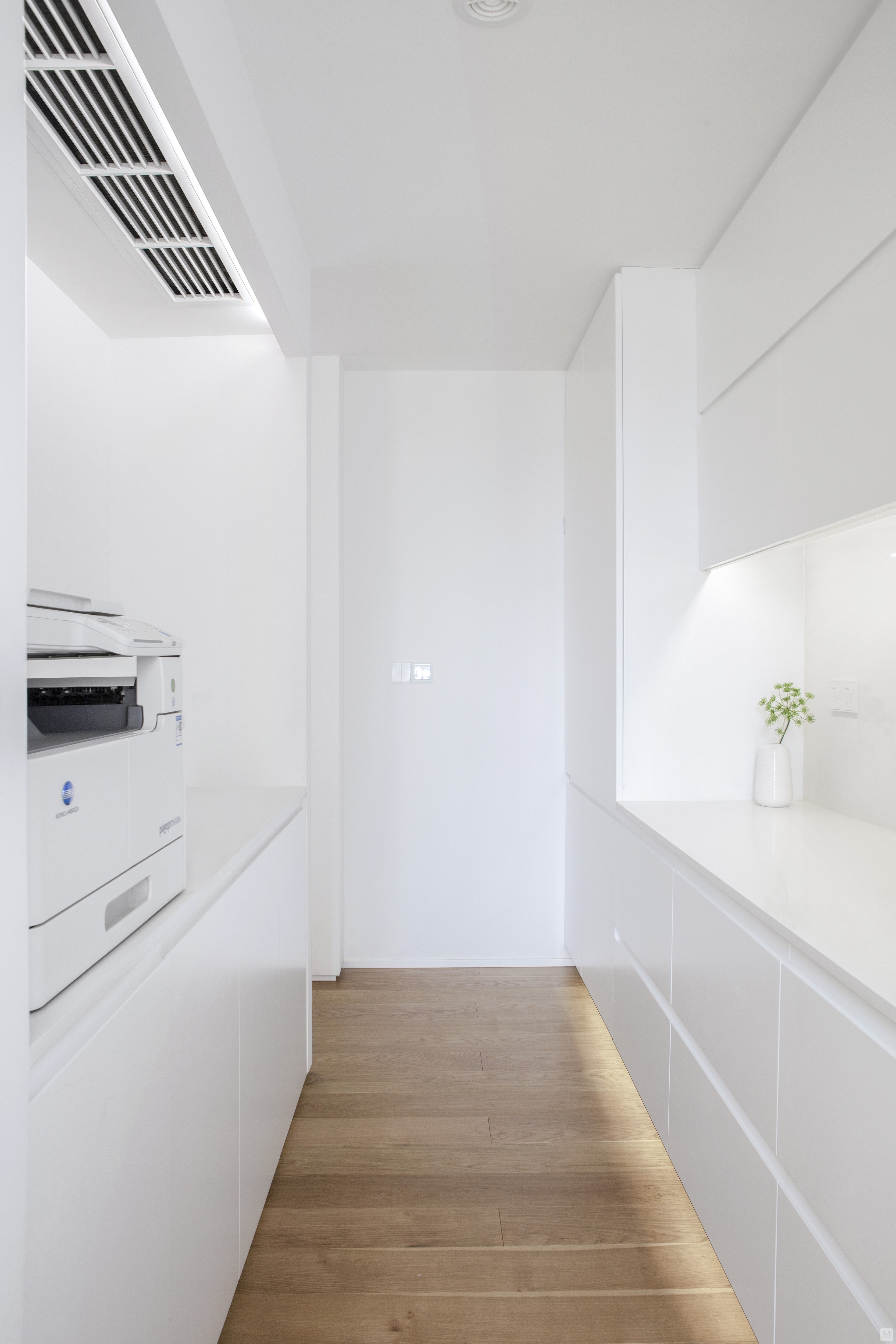 3万167㎡简约四房装修167平简约四室