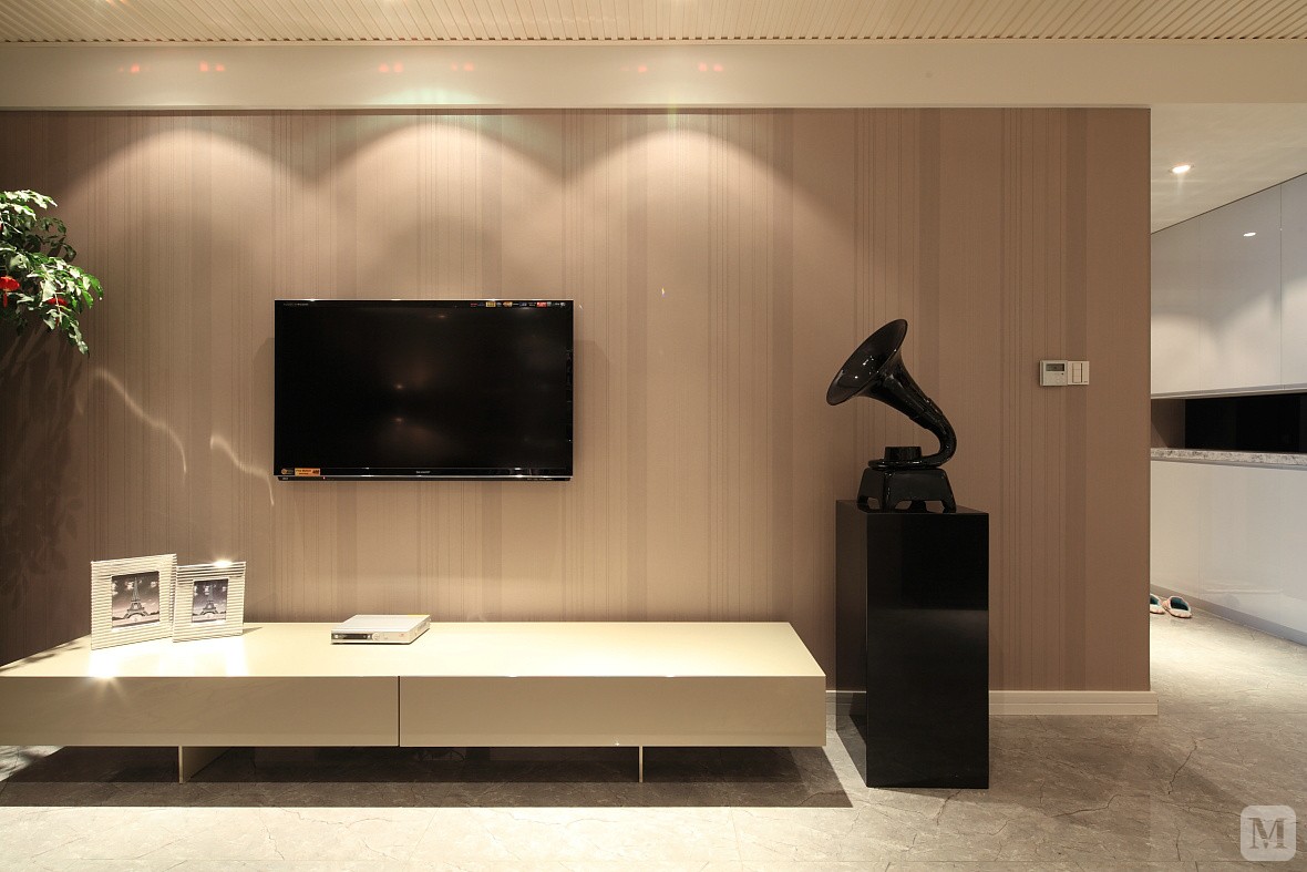 7万185㎡简欧二房装修南门首府-185