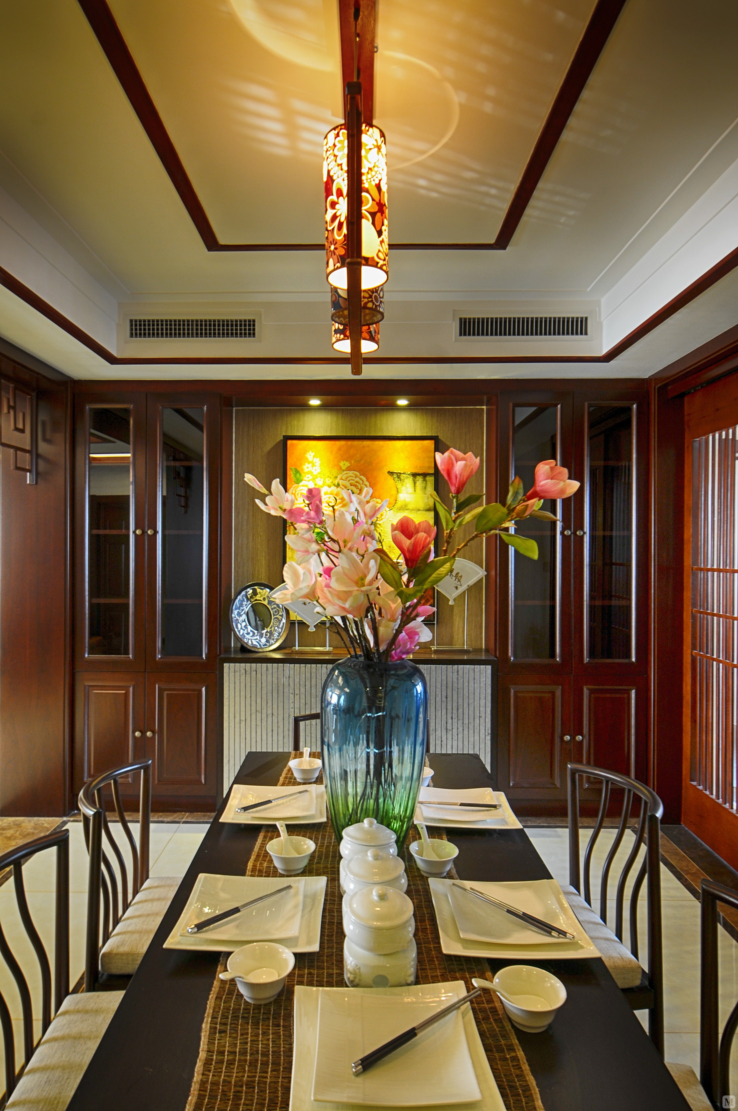 5万245㎡中式四房装修山水泉城-新中式样板间