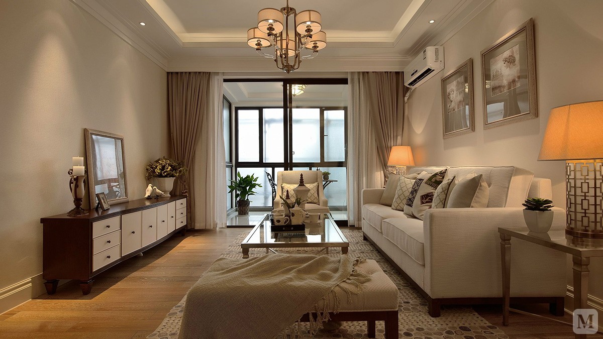 香槟色的壁纸加上冷灰色瓷砖,皮艺的沙发和座椅将温馨的氛围带入家中