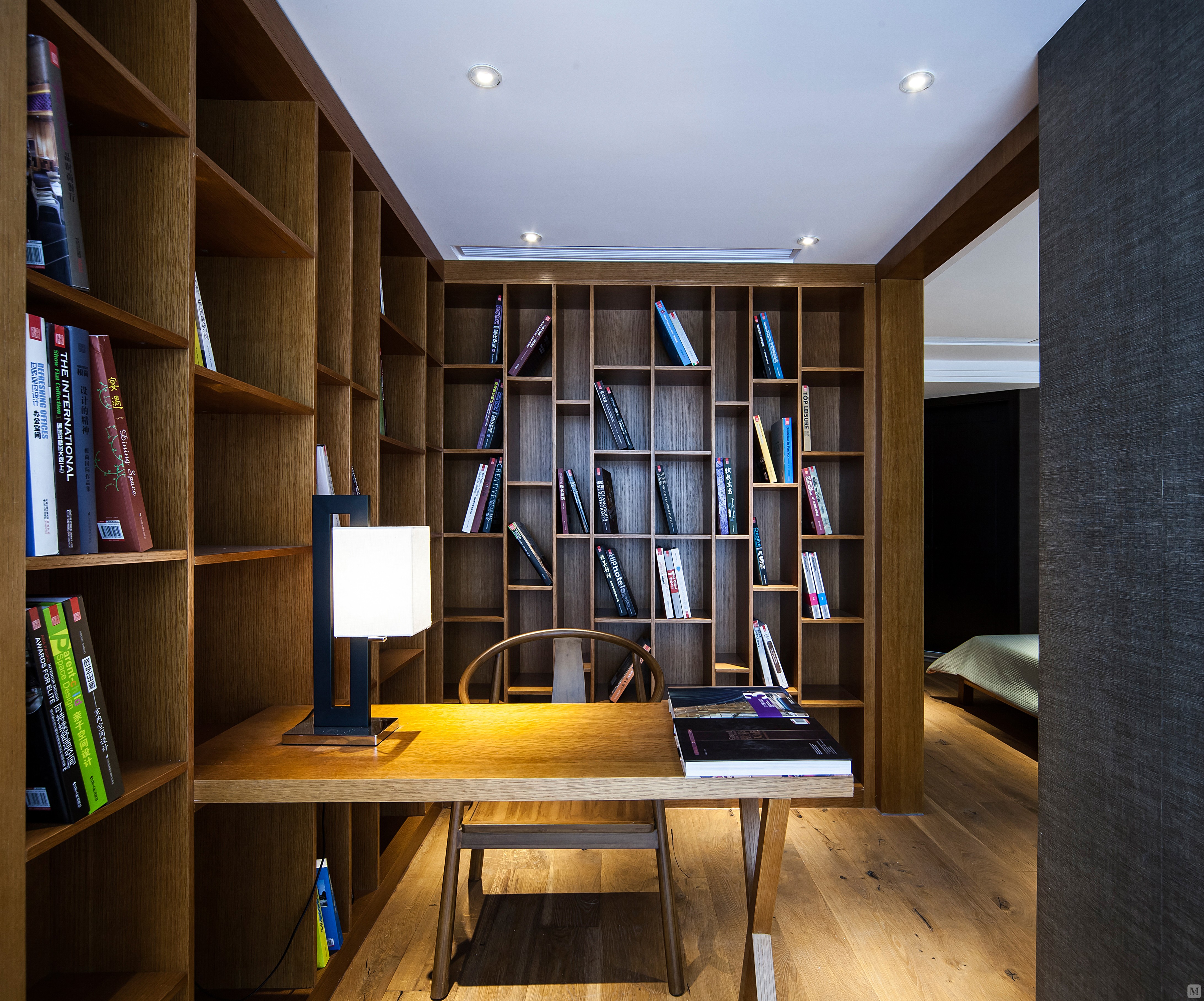 2万85㎡简欧二房装修新港天城85㎡北欧工业风