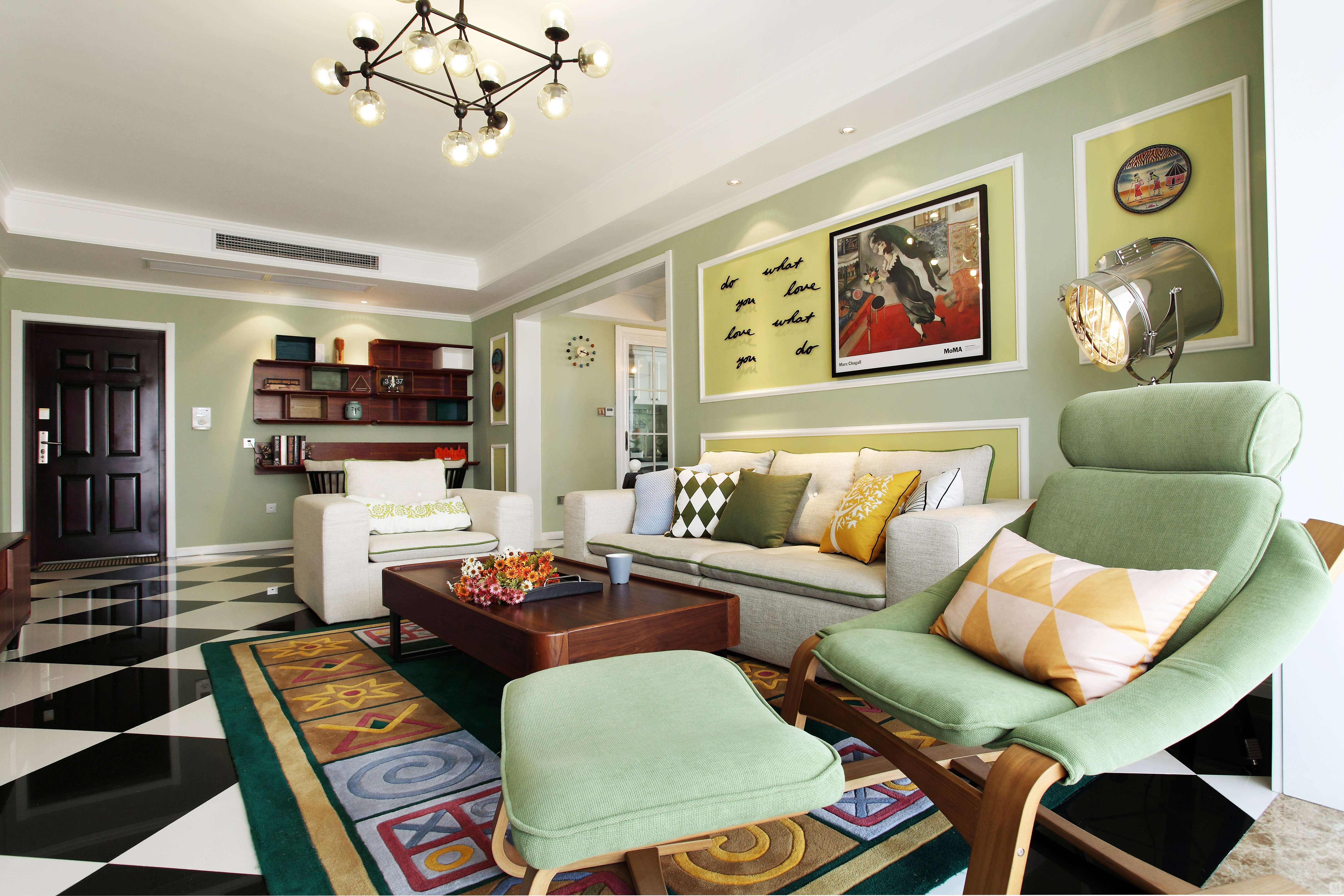 混搭客厅沙发装修效果图