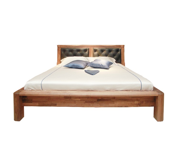 百强家具黑森林皮床