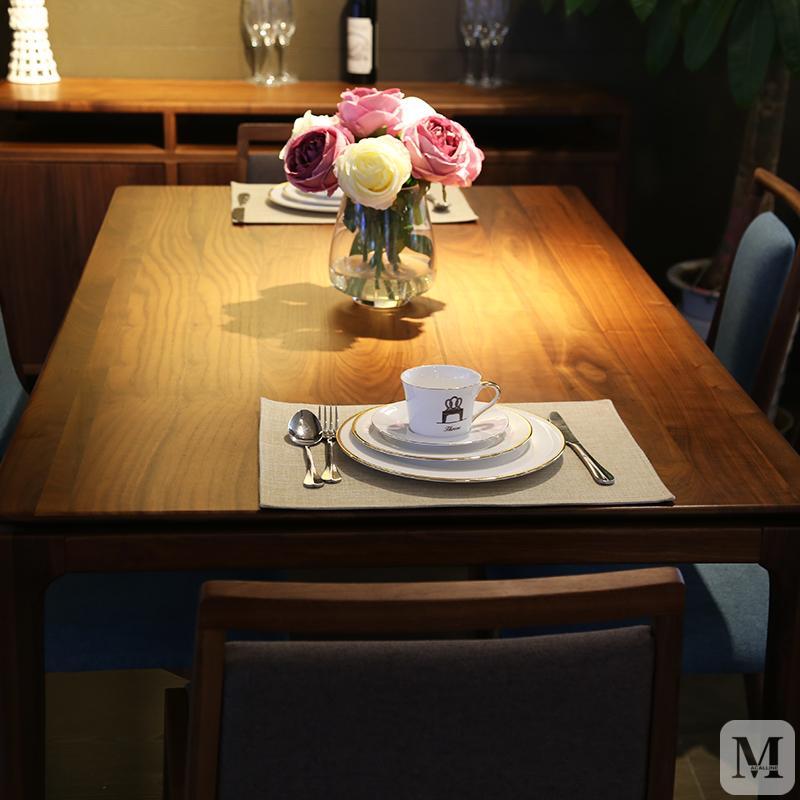 斯可馨餐桌现代布艺dt01