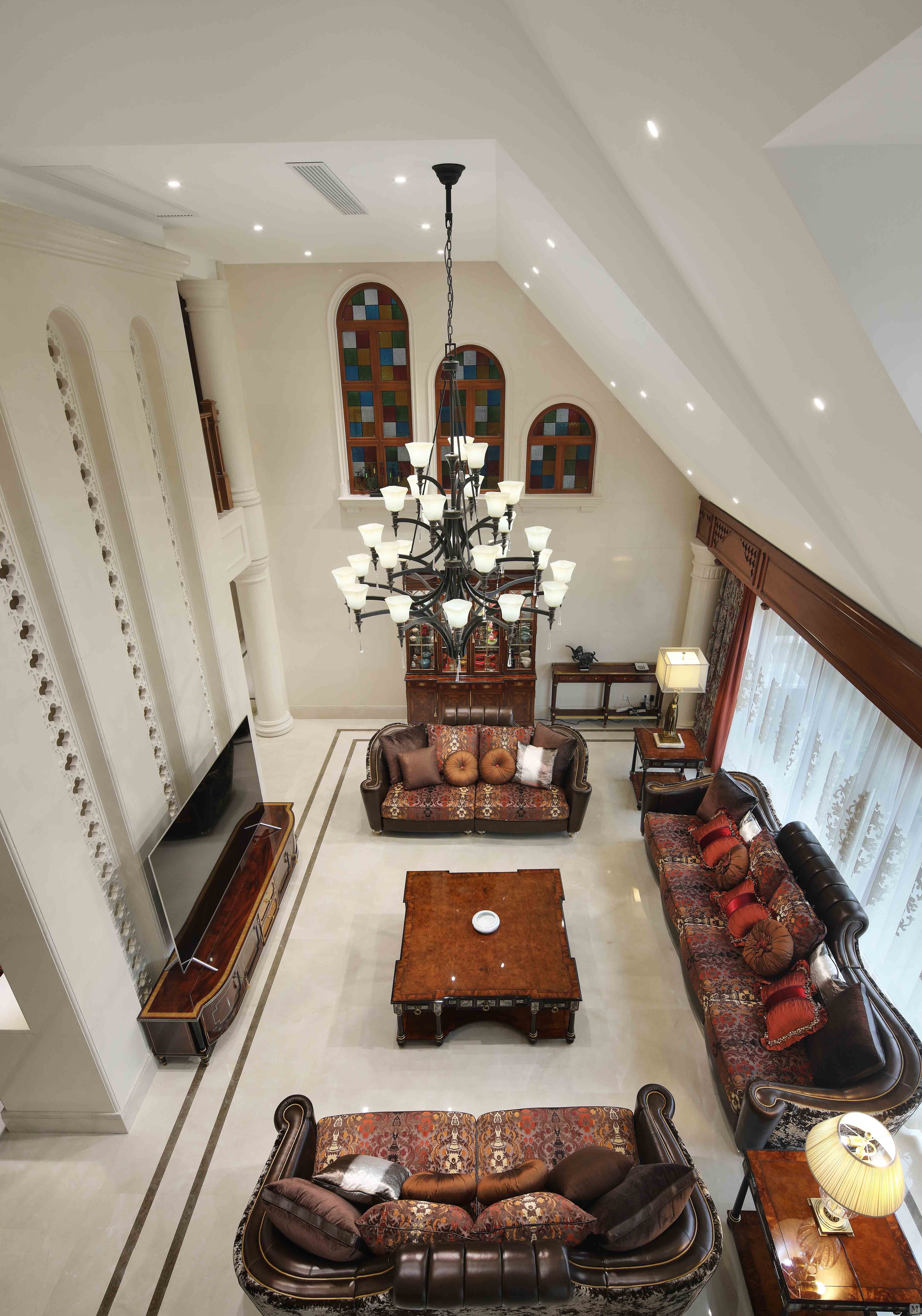 美式客厅沙发装修效果图