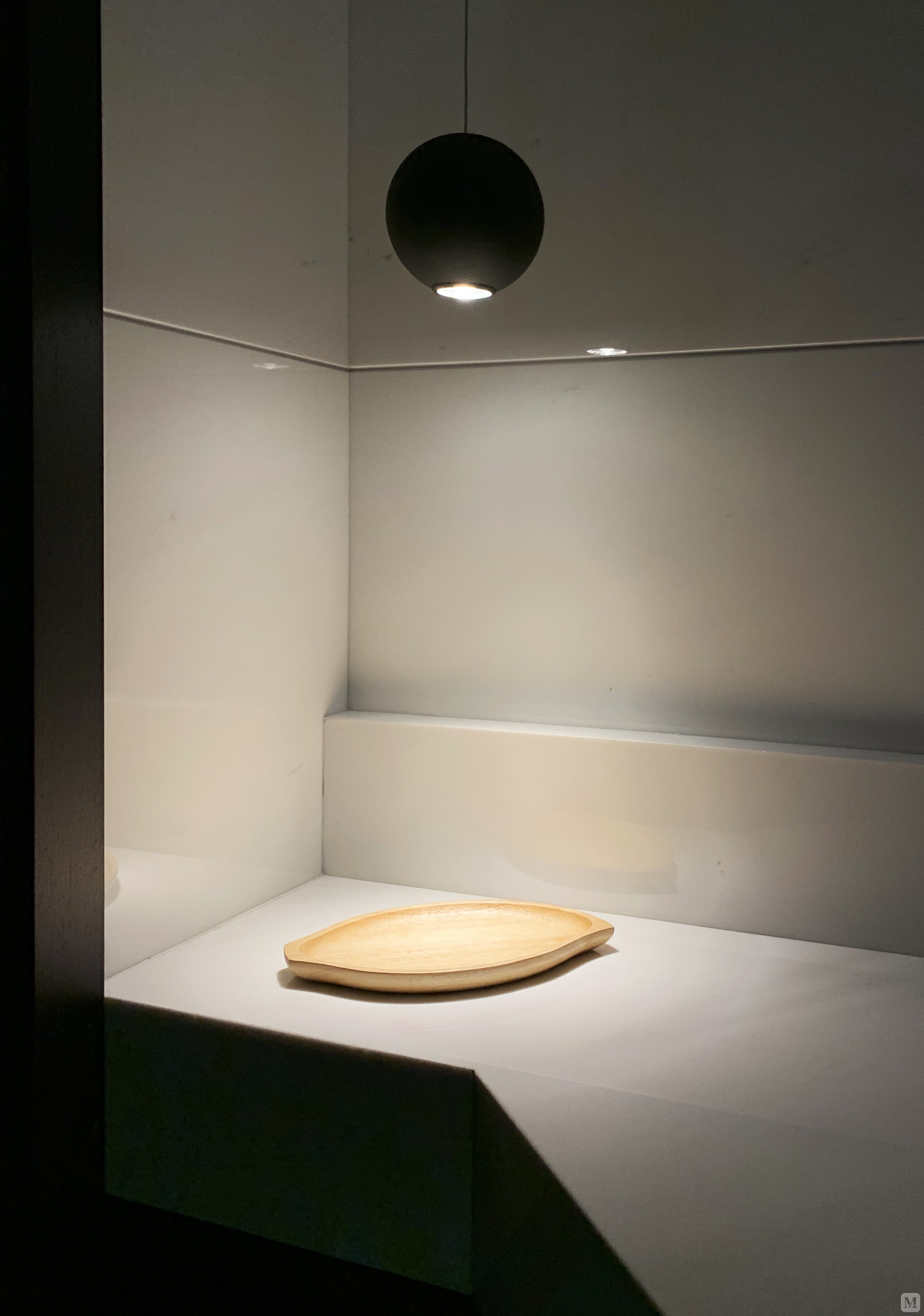 除去色系,本案的设计用心在于公共区域及局部生活场景的气氛营造.