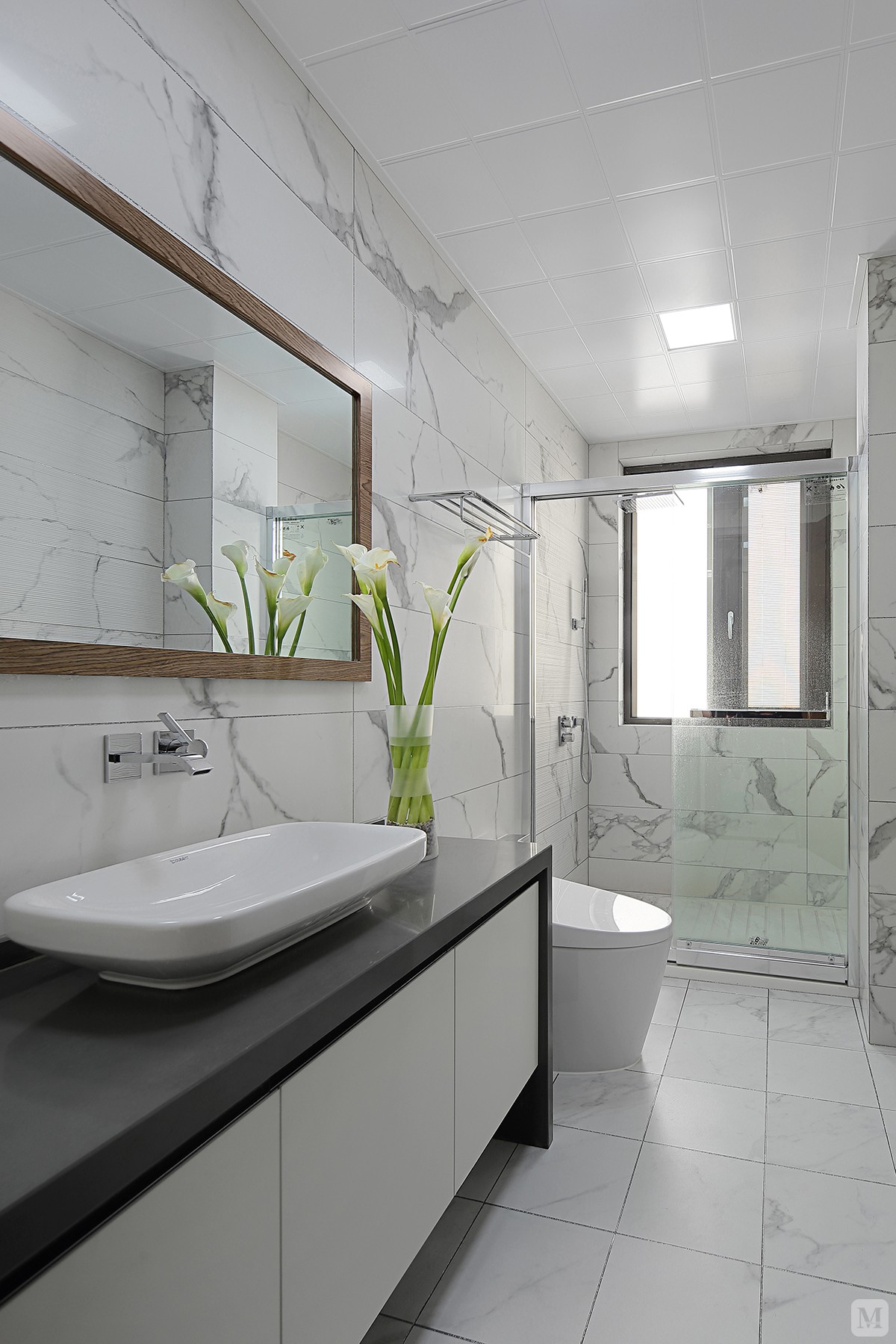 中式卫生间储物柜装修效果图